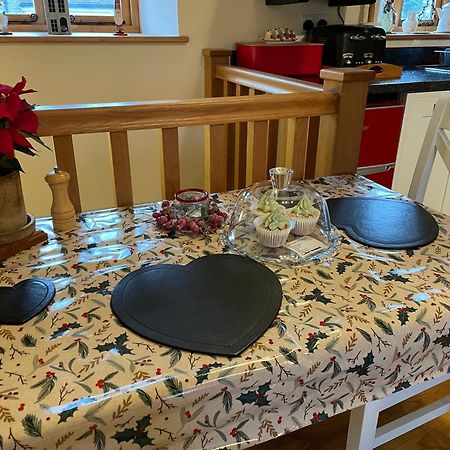 Acorn Cottage Ross-on-Wye ภายนอก รูปภาพ
